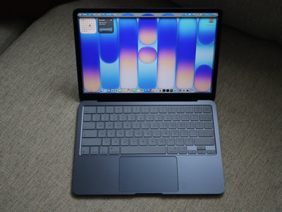 New Macbook Nep 2026